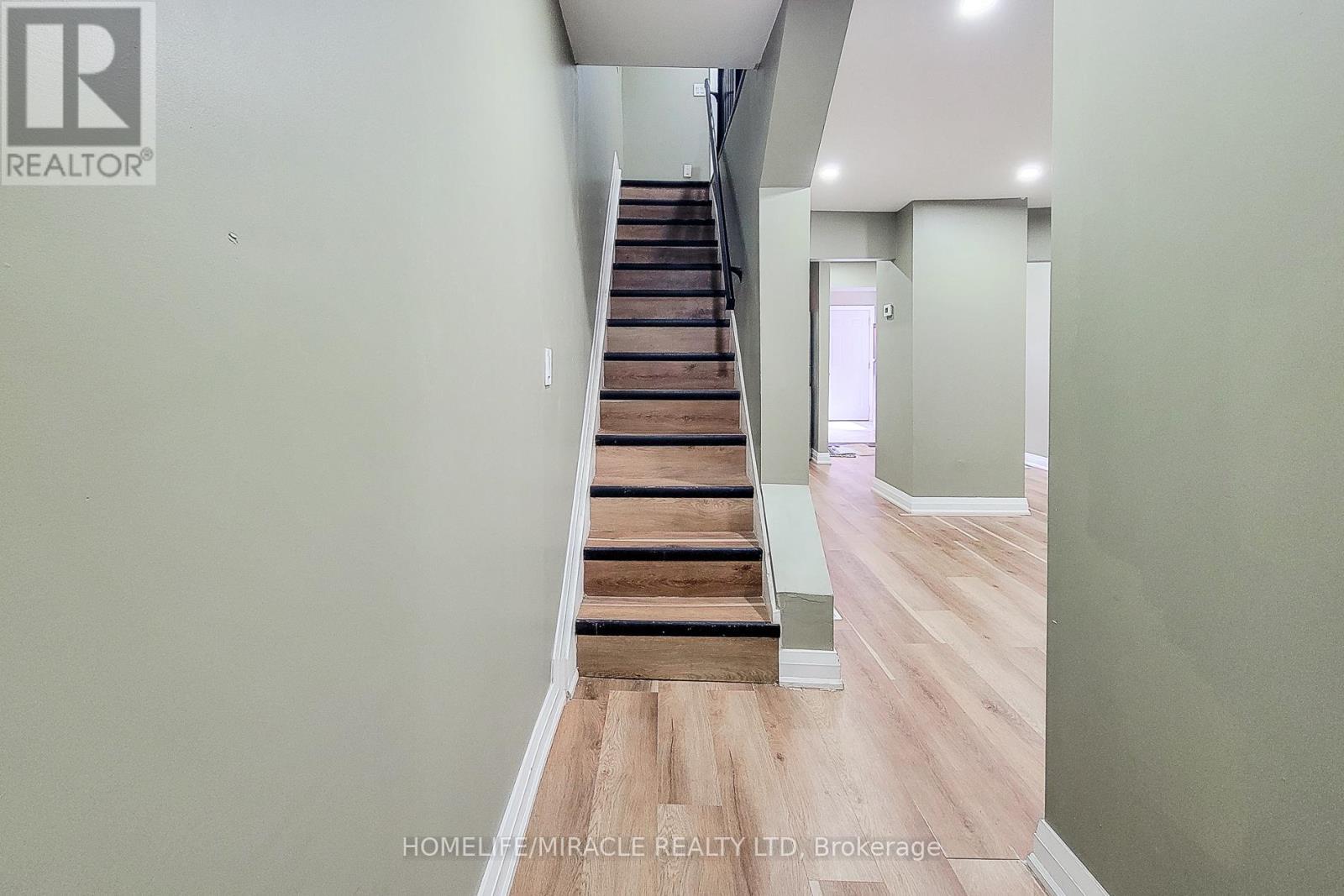 334 Gage Avenue, Hamilton, ON - Indoor Photo Showing Other Room