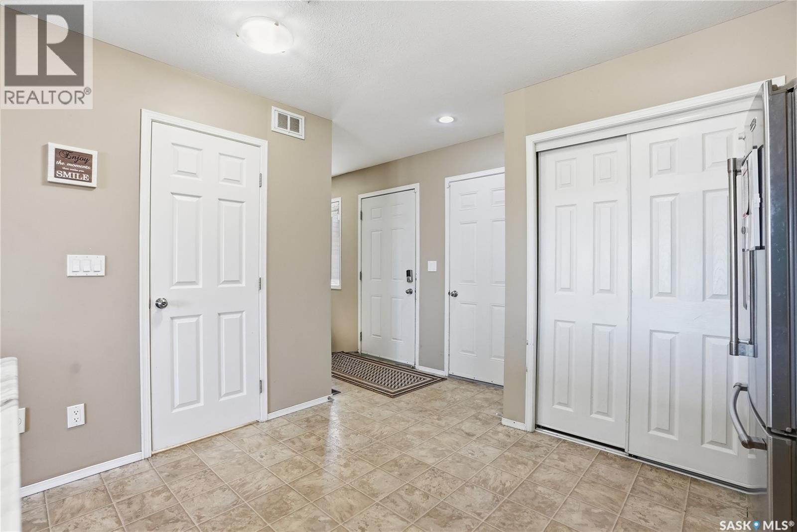 20 515 Centennial Drive, Warman, SK - Indoor Photo Showing Other Room