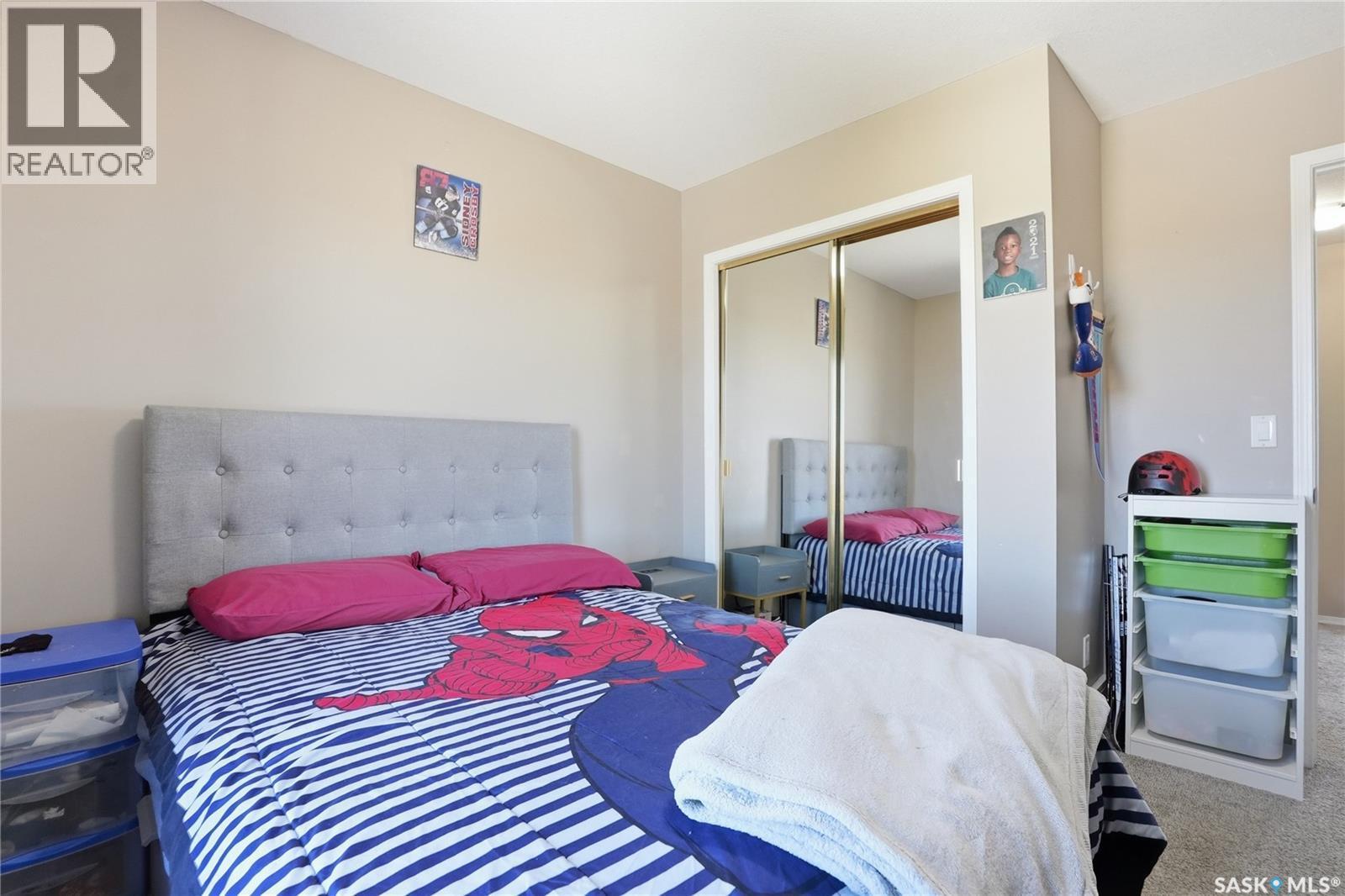 20 515 Centennial Drive, Warman, SK - Indoor Photo Showing Bedroom