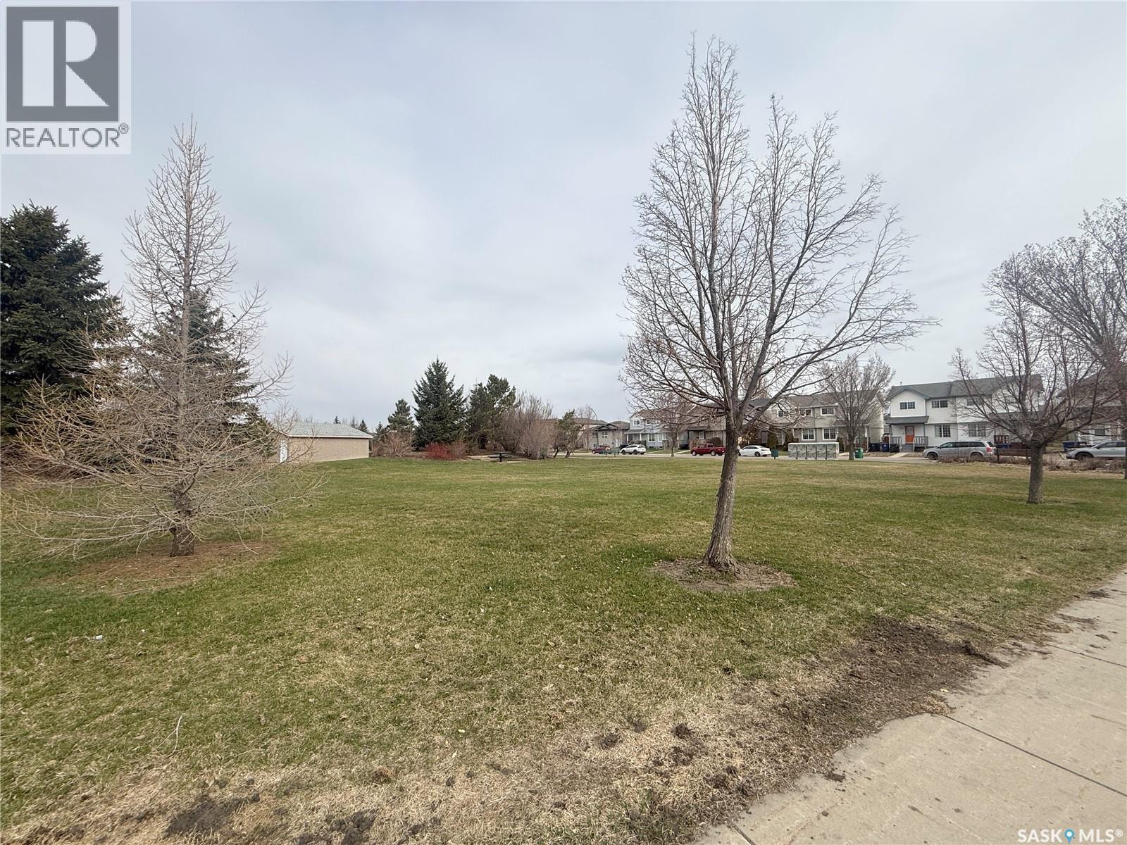 859 Rutherford Way, Saskatoon, SK - Outdoor With View