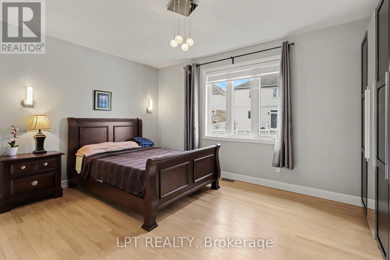 1942 Caprihani Way, Ottawa, ON - Indoor Photo Showing Bedroom
