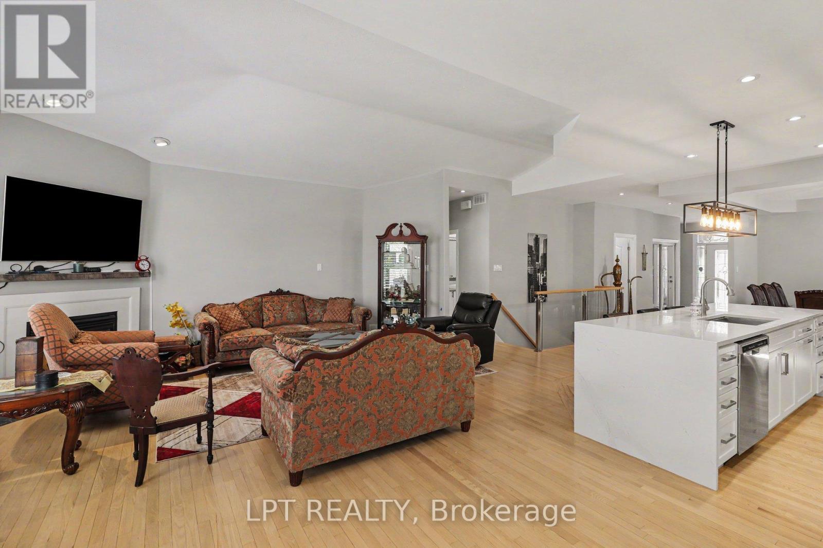 1942 Caprihani Way, Ottawa, ON - Indoor