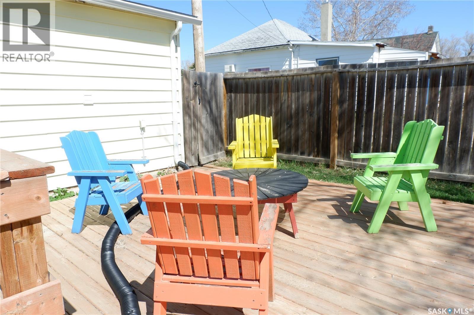 110 Railway Avenue E, Eyebrow, SK - Outdoor With Deck Patio Veranda With Exterior