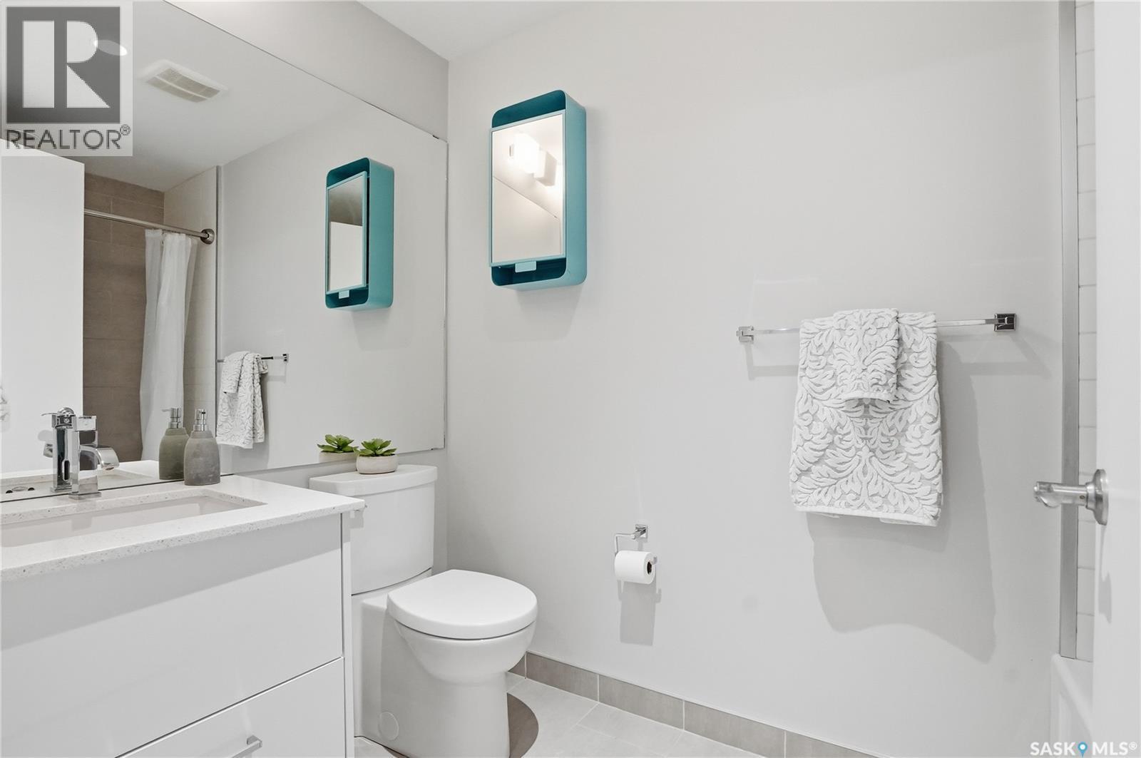 310 409 B Avenue S, Saskatoon, SK - Indoor Photo Showing Bathroom