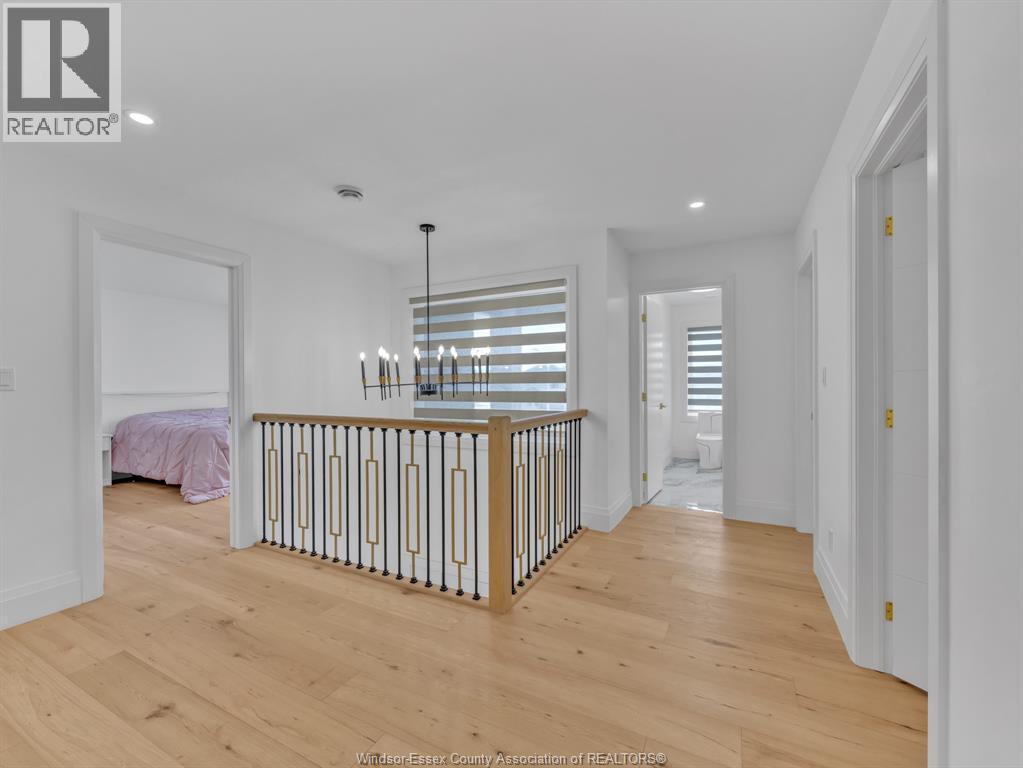 3684 Sutton Avenue, Windsor, ON - Indoor Photo Showing Other Room