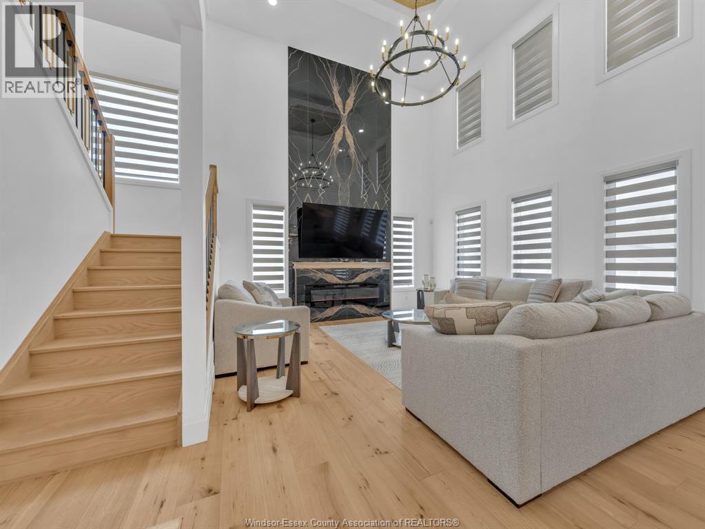 3684 Sutton Avenue, Windsor, ON - Indoor