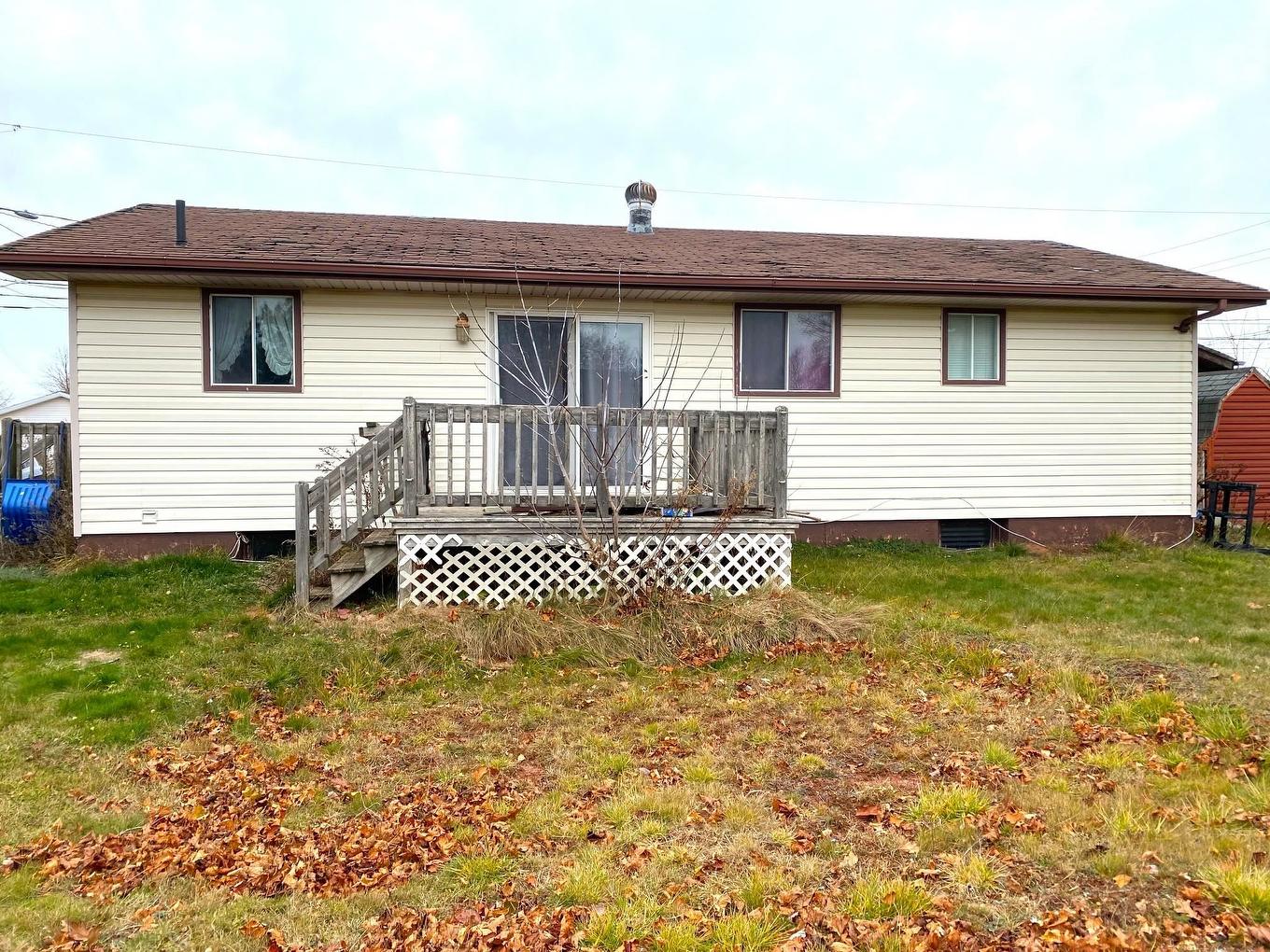 122 Mcneill Street, Summerside, PE