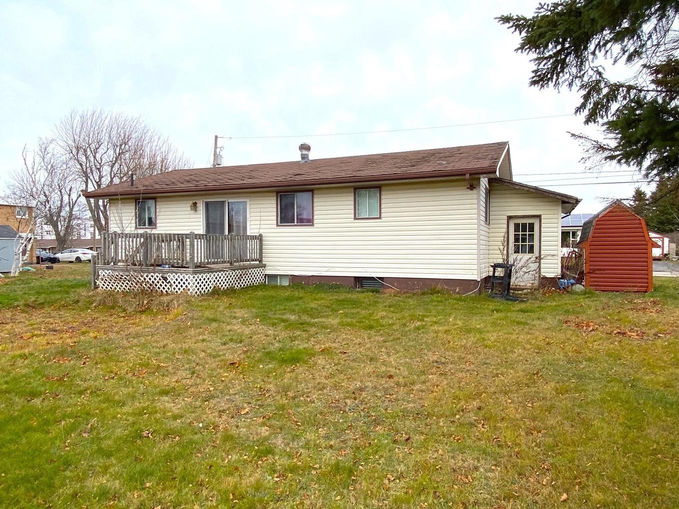 122 Mcneill Street, Summerside, PE