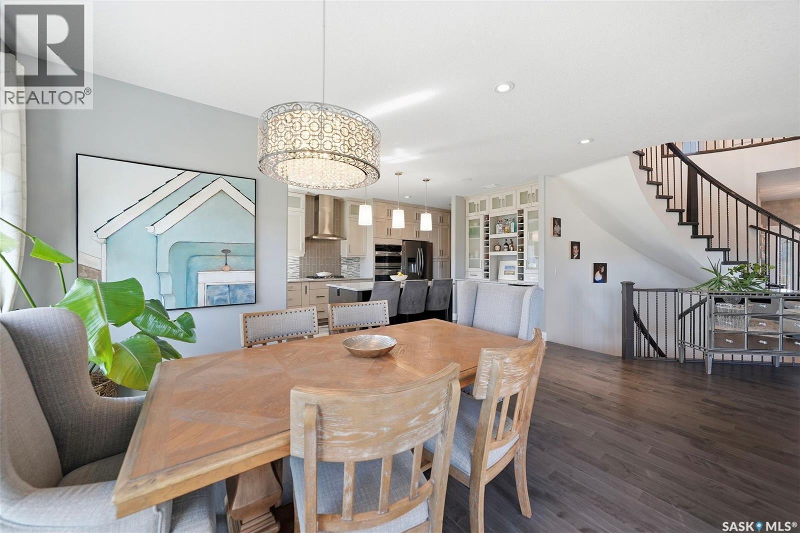 118 Werschner Crescent, Saskatoon, SK - Indoor Photo Showing Dining Room