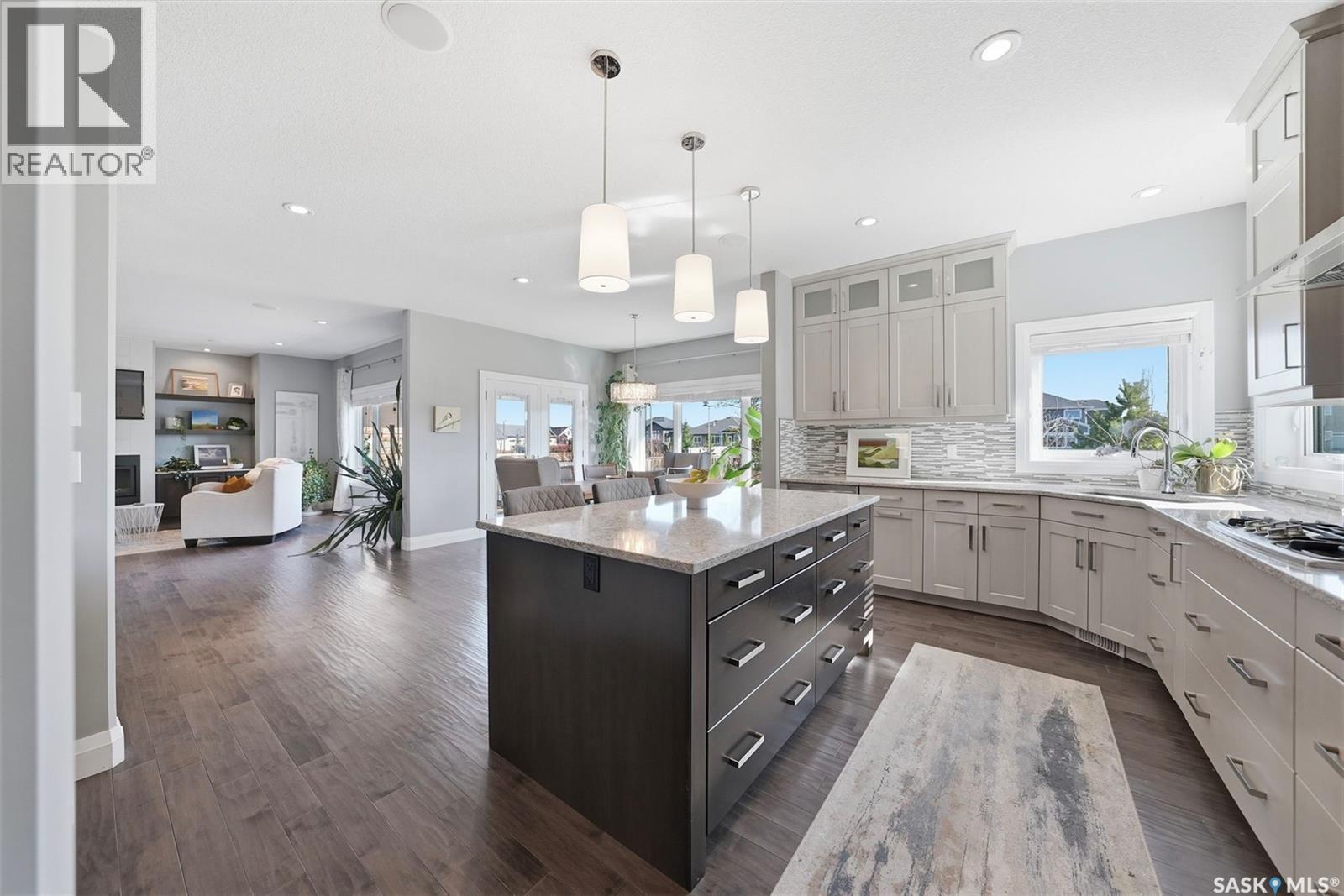 118 Werschner Crescent, Saskatoon, SK - Indoor Photo Showing Kitchen With Upgraded Kitchen