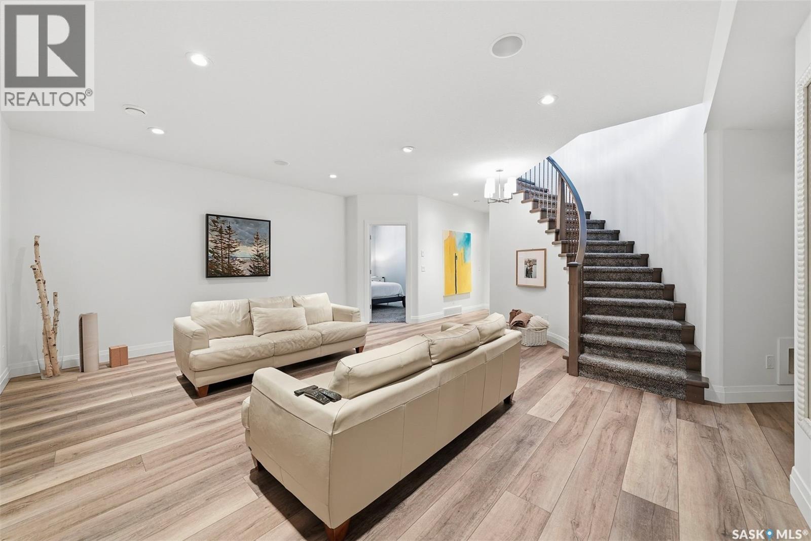 118 Werschner Crescent, Saskatoon, SK - Indoor Photo Showing Living Room