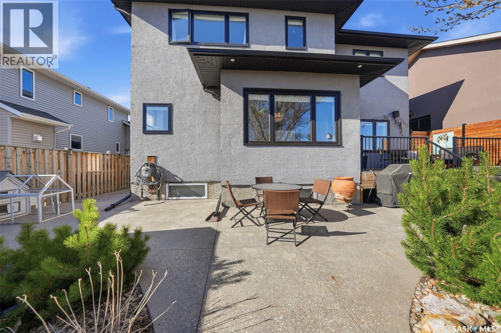 118 Werschner Crescent, Saskatoon, SK - Outdoor With Deck Patio Veranda With Exterior