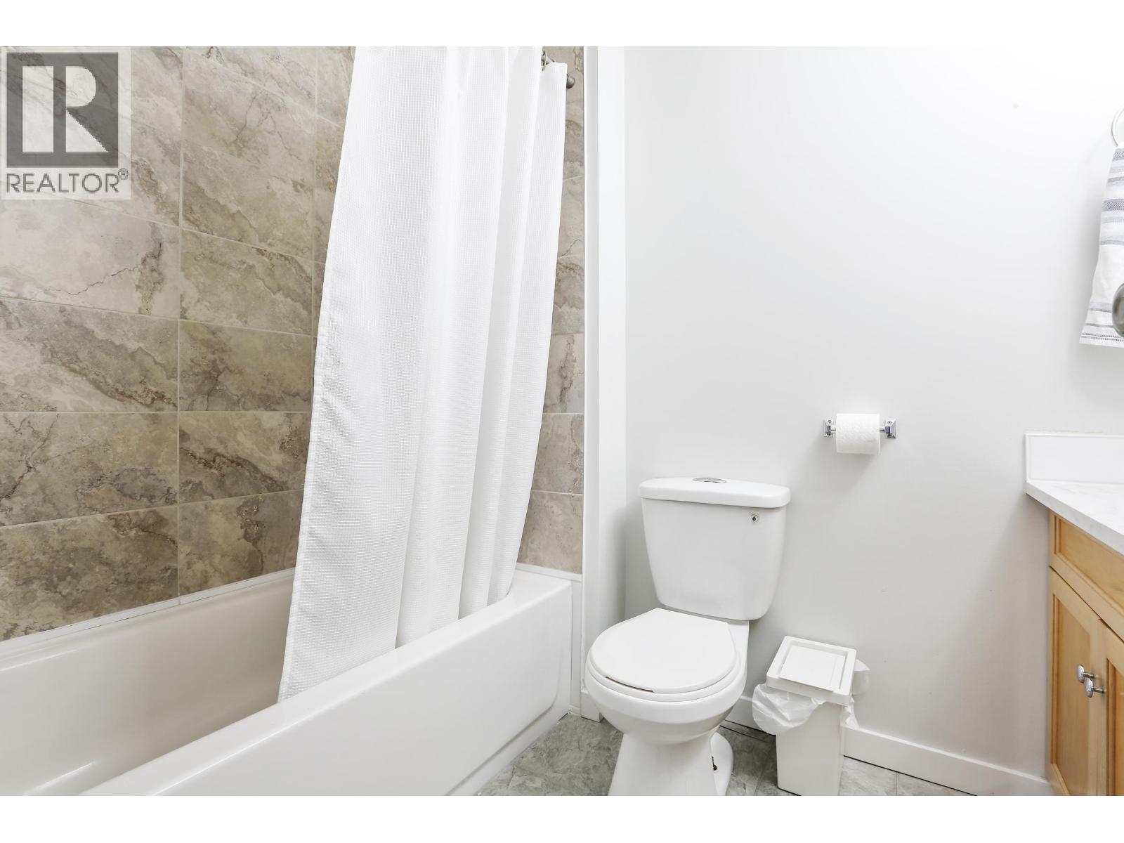 440 22661 Lougheed Highway, Maple Ridge, BC