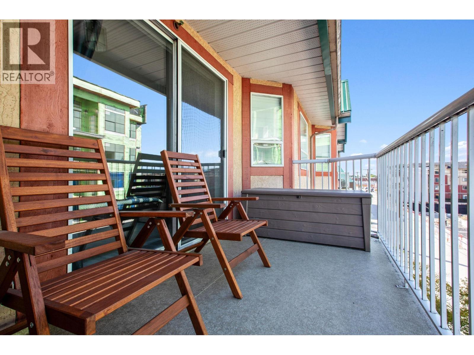 440 22661 Lougheed Highway, Maple Ridge, BC