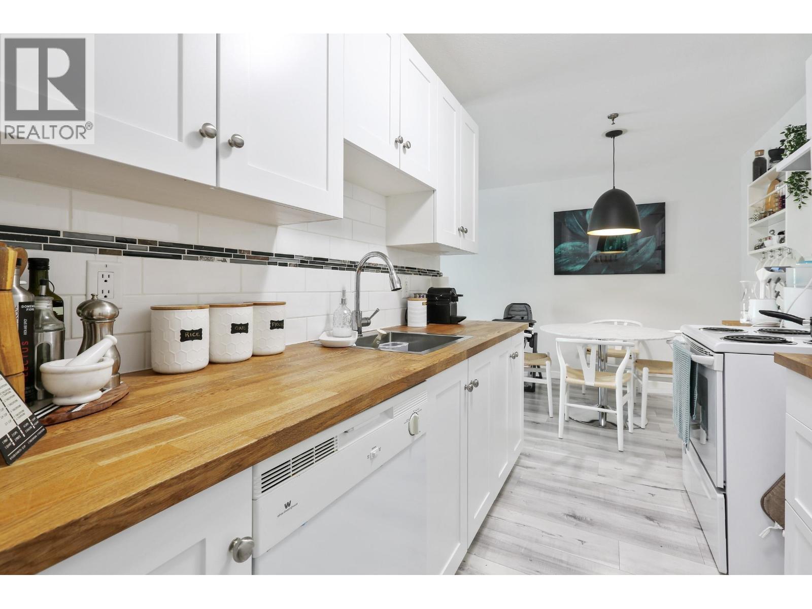 440 22661 Lougheed Highway, Maple Ridge, BC
