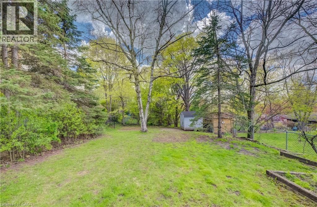 209 Willowdale Avenue, Waterloo, ON - Outdoor