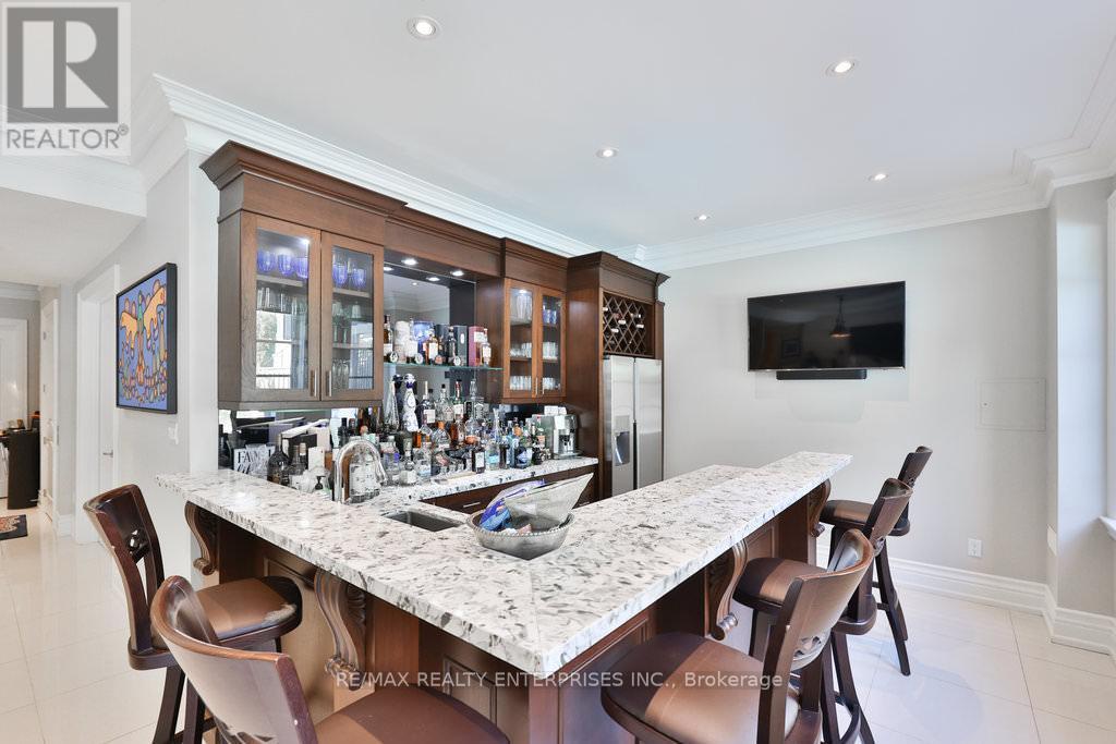 1459 Stavebank Road, Mississauga, ON - Indoor