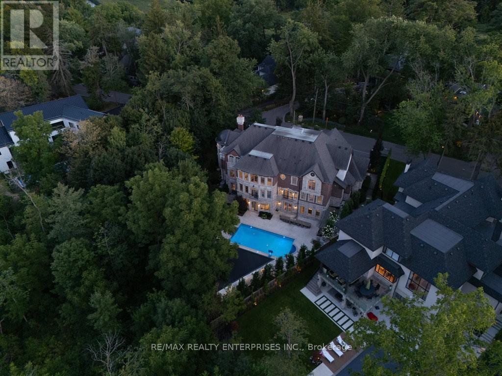 1459 Stavebank Road, Mississauga, ON - With View