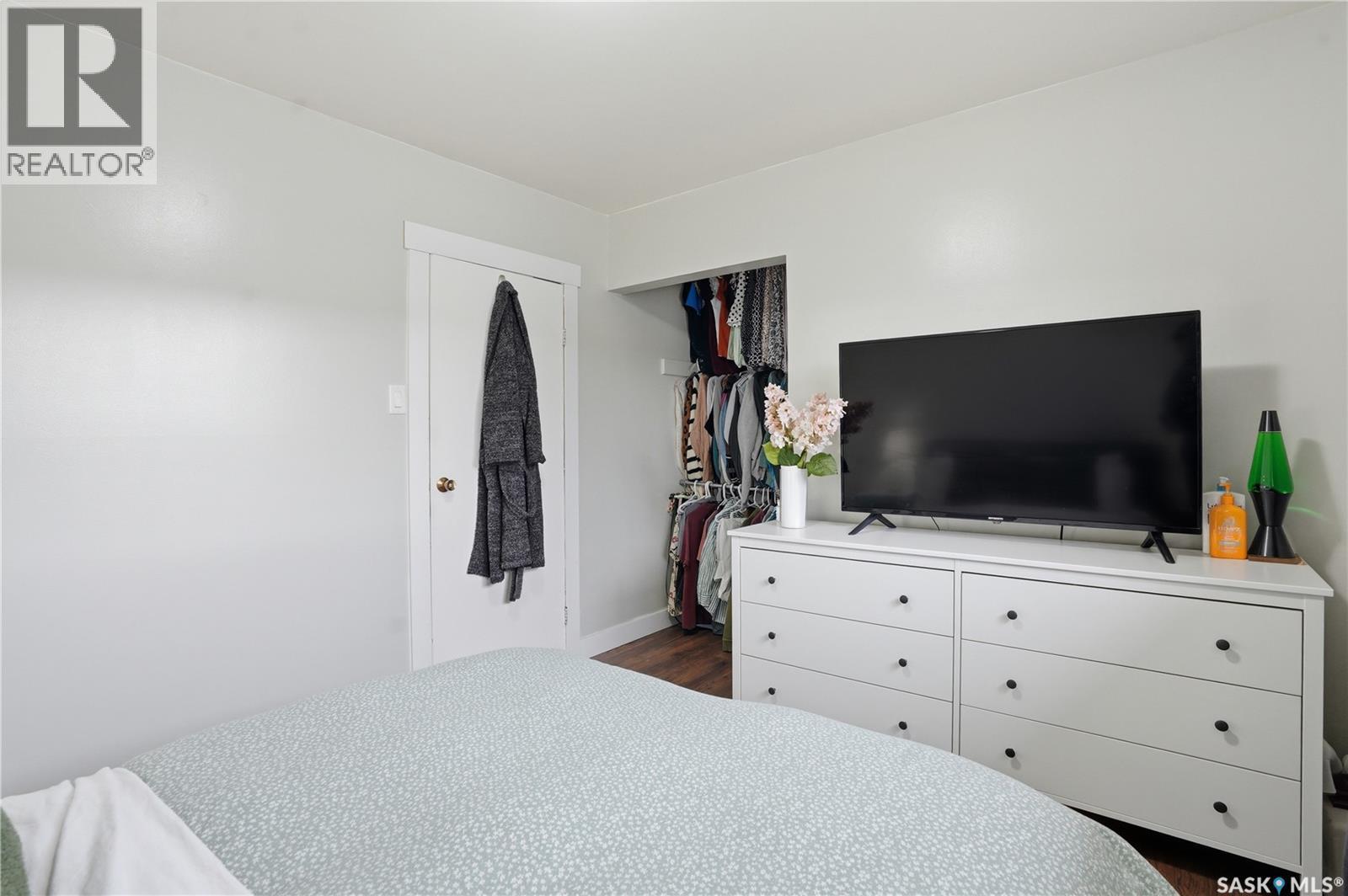 437 W Avenue N, Saskatoon, SK - Indoor Photo Showing Bedroom