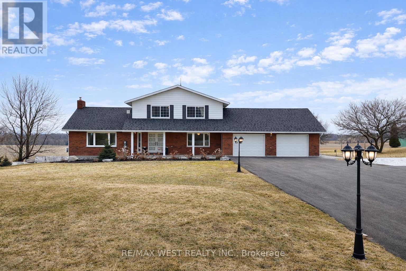 2219 County Road 42, Clearview, ON - Outdoor With Facade