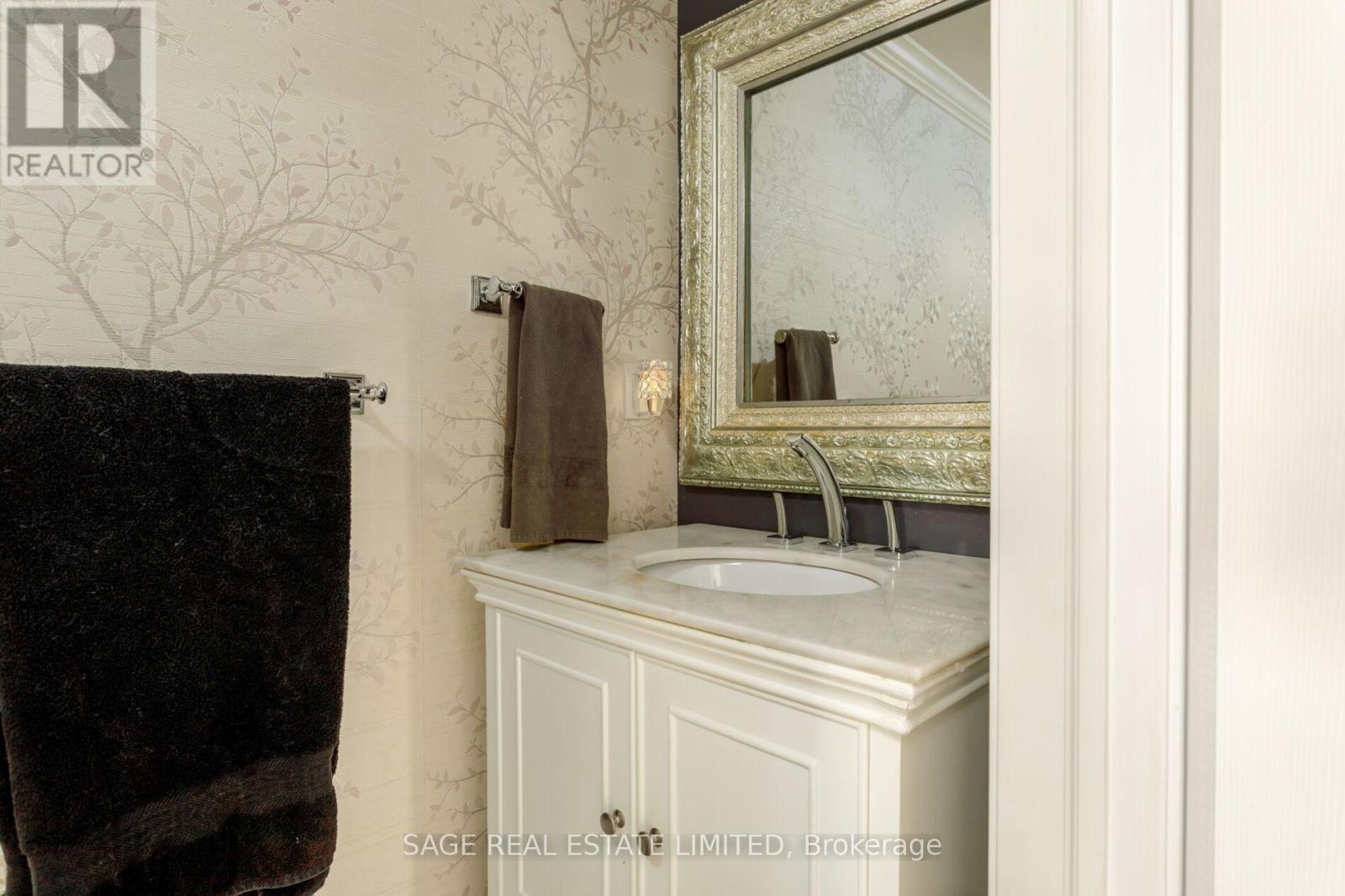 1463 Daventry Court, Mississauga, ON - Indoor Photo Showing Bathroom