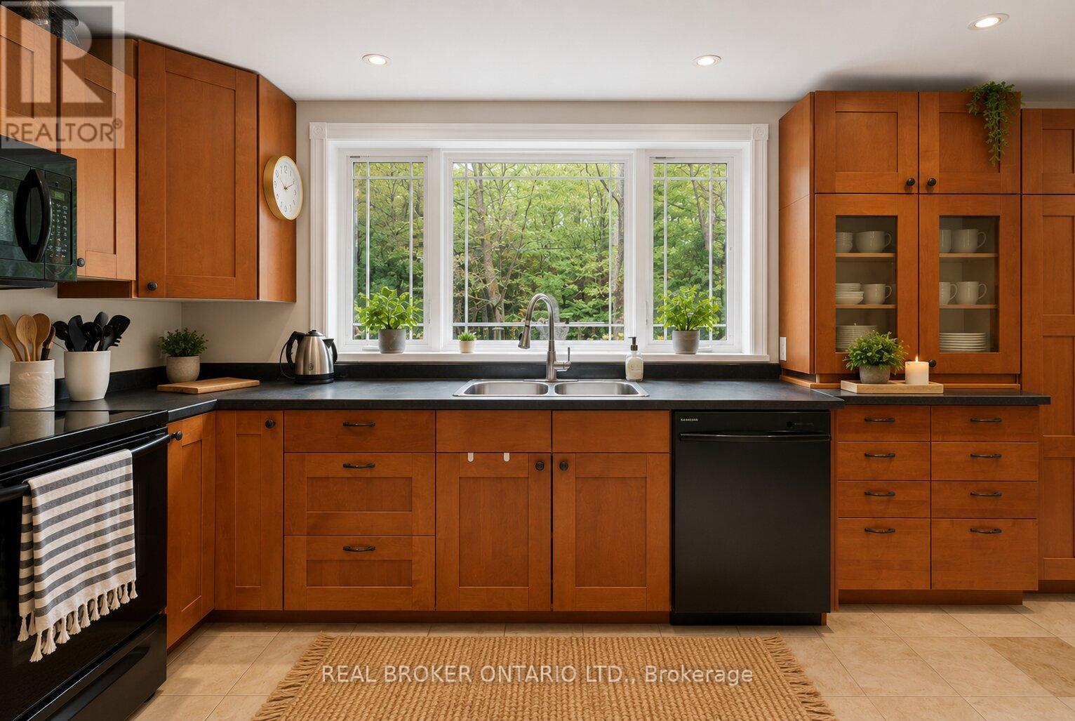 Virtually Staged - 1343 Hidden Valley Road, Burlington, ON