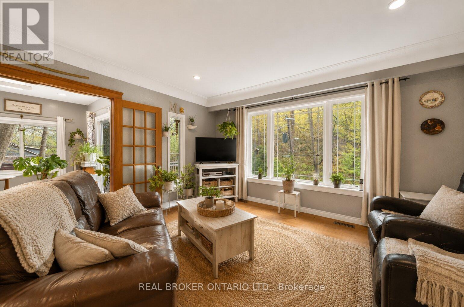 Virtually Staged - 1343 Hidden Valley Road, Burlington, ON