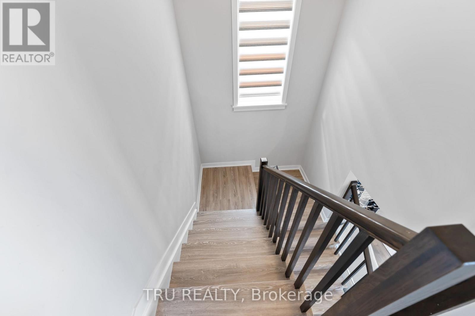 43 Aridus Crescent, Ottawa, ON - Indoor Photo Showing Other Room