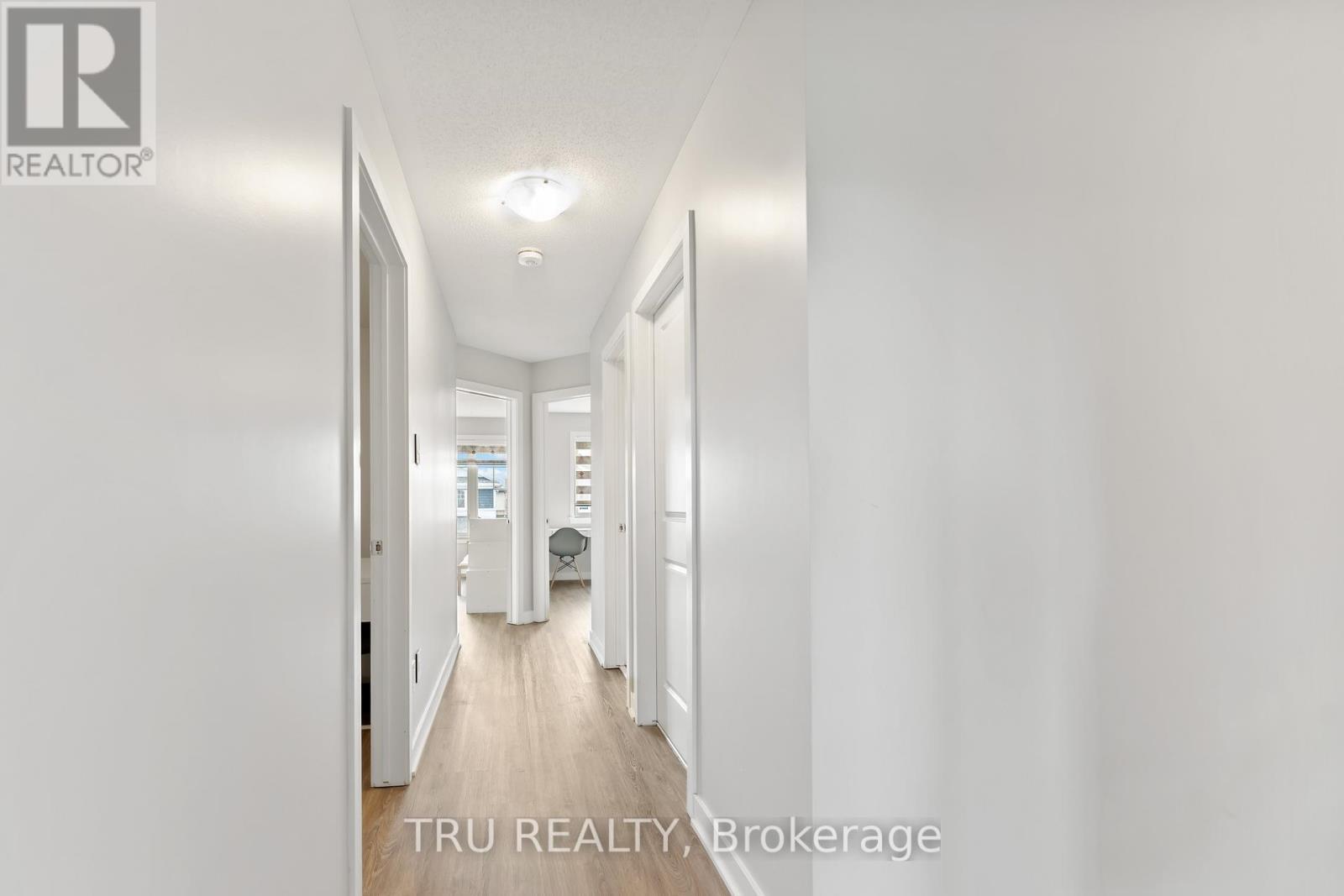 43 Aridus Crescent, Ottawa, ON - Indoor Photo Showing Other Room