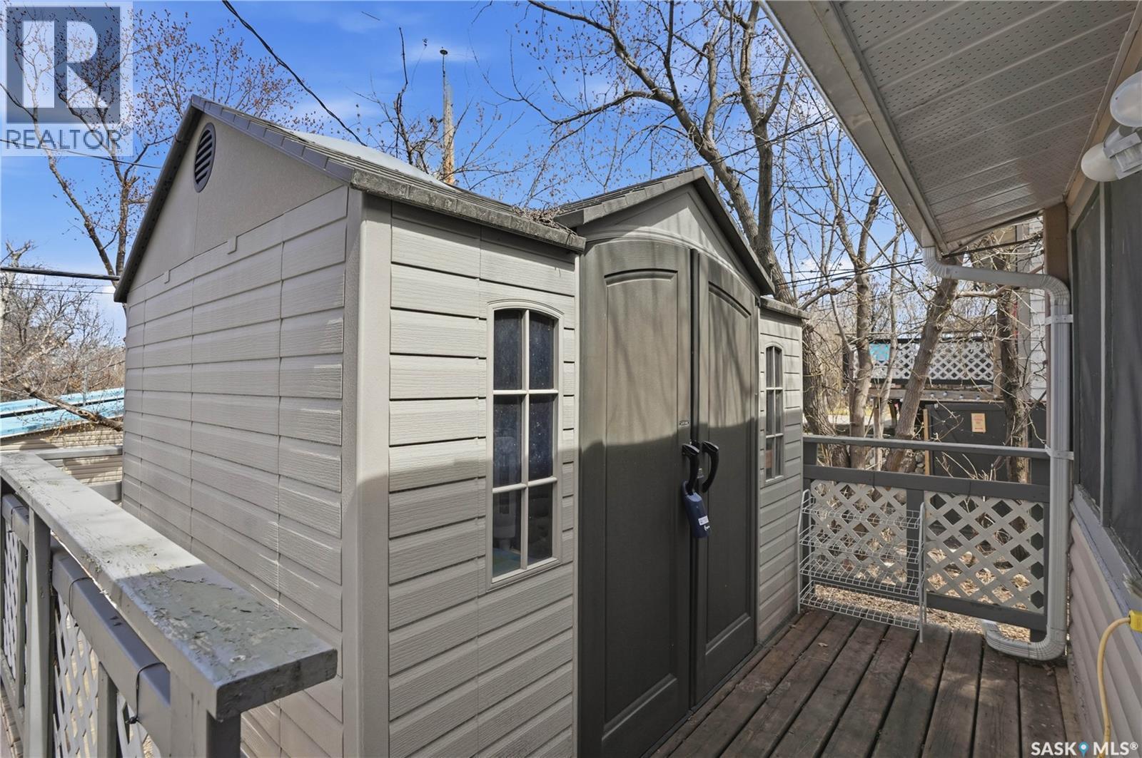 228A Green Avenue, Regina Beach, SK - Outdoor With Exterior
