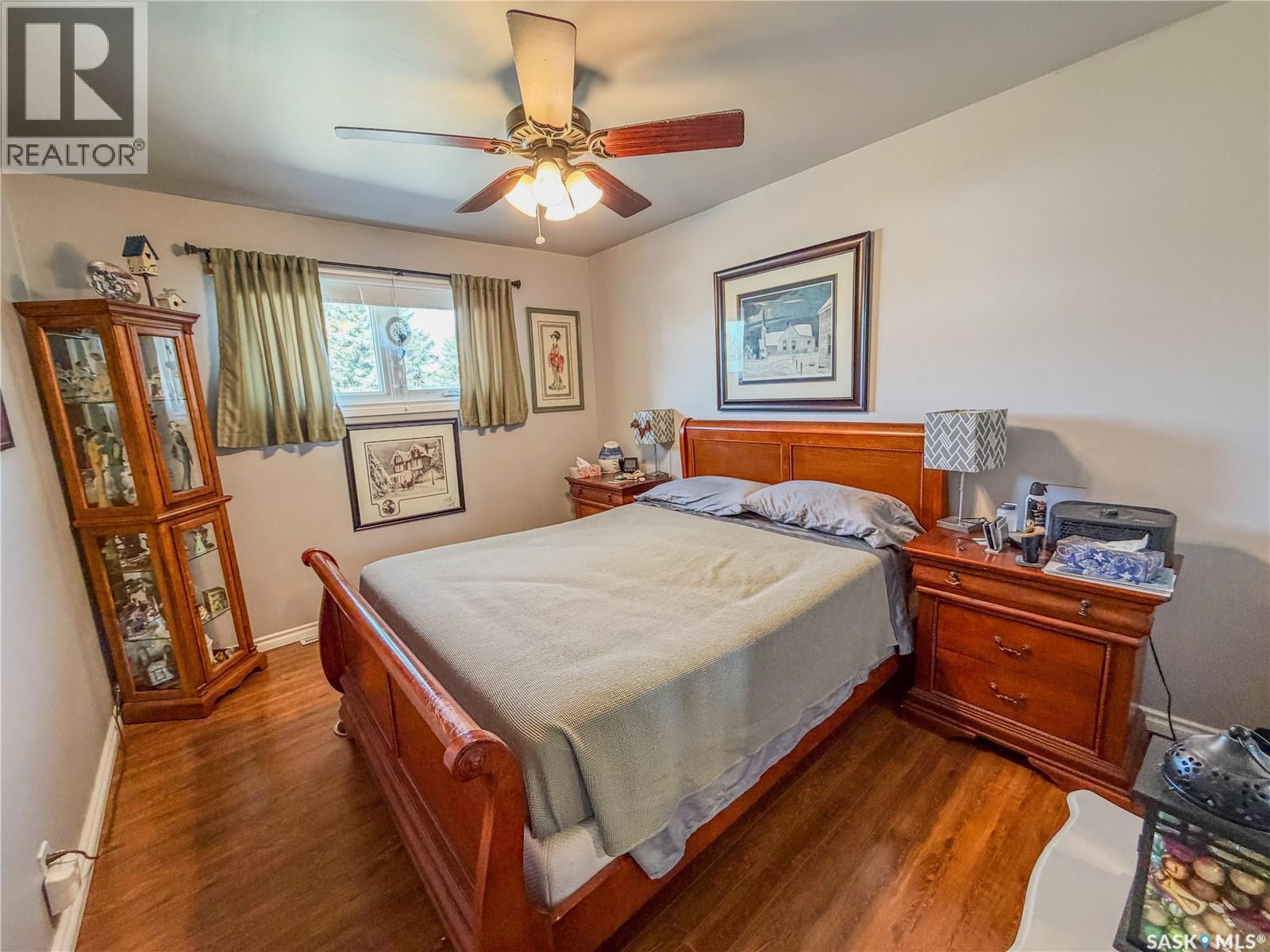 319 March Avenue E, Langenburg, SK - Indoor Photo Showing Bedroom