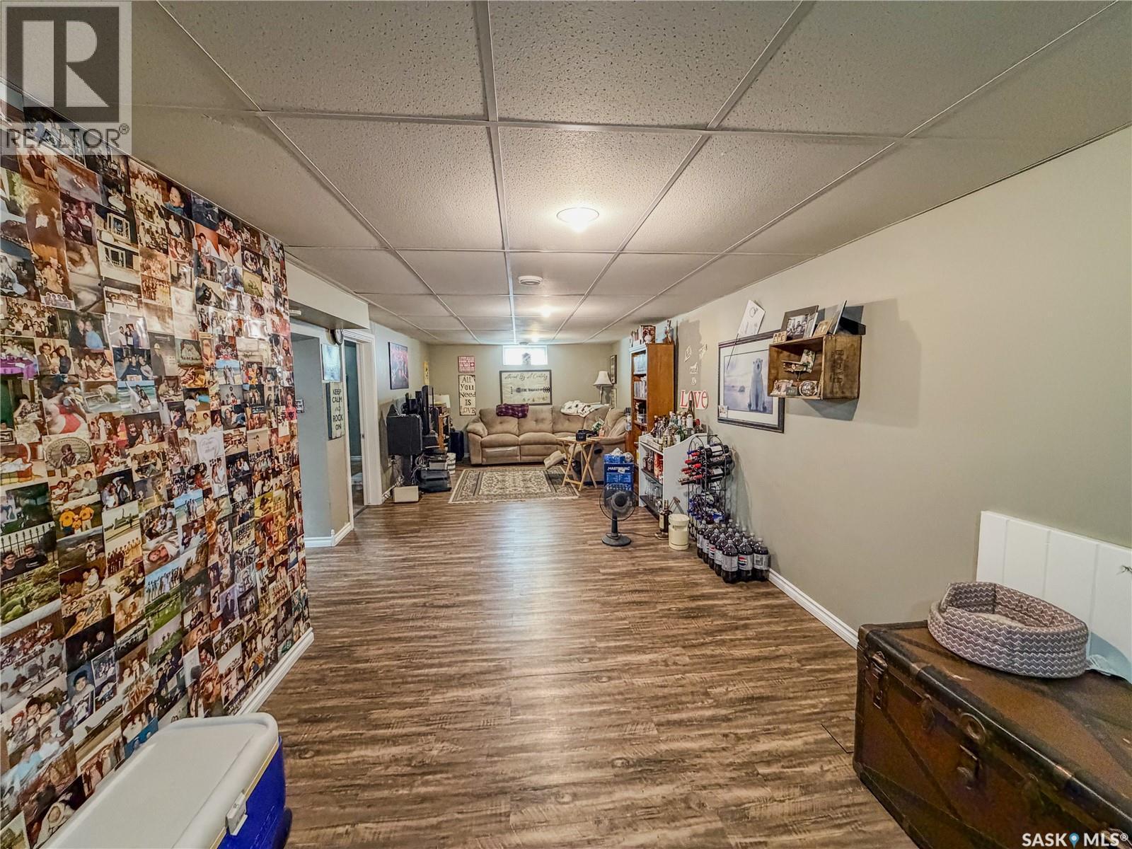 319 March Avenue E, Langenburg, SK - Indoor Photo Showing Other Room