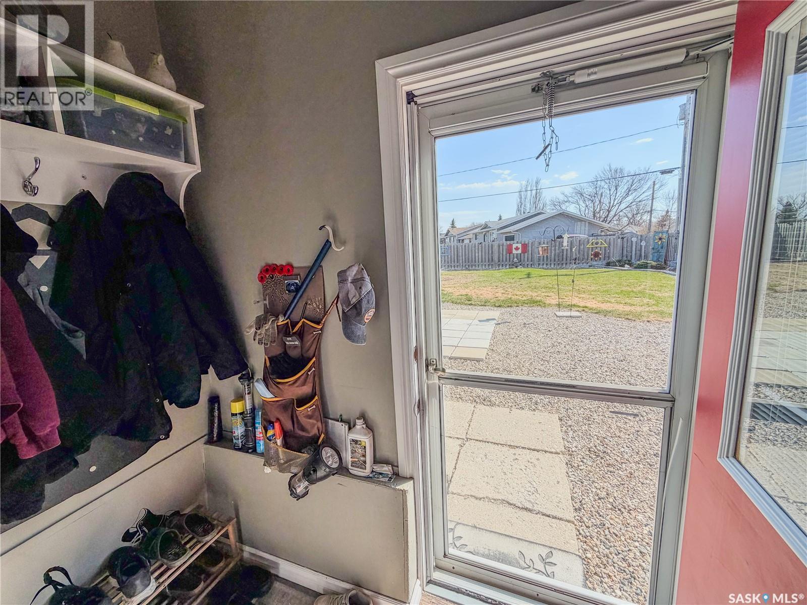 319 March Avenue E, Langenburg, SK - Indoor Photo Showing Other Room