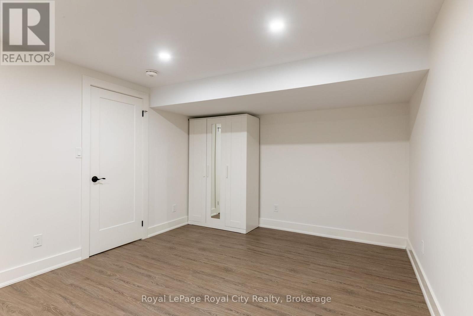 255 Normandy Avenue, Waterloo, ON - Indoor Photo Showing Other Room
