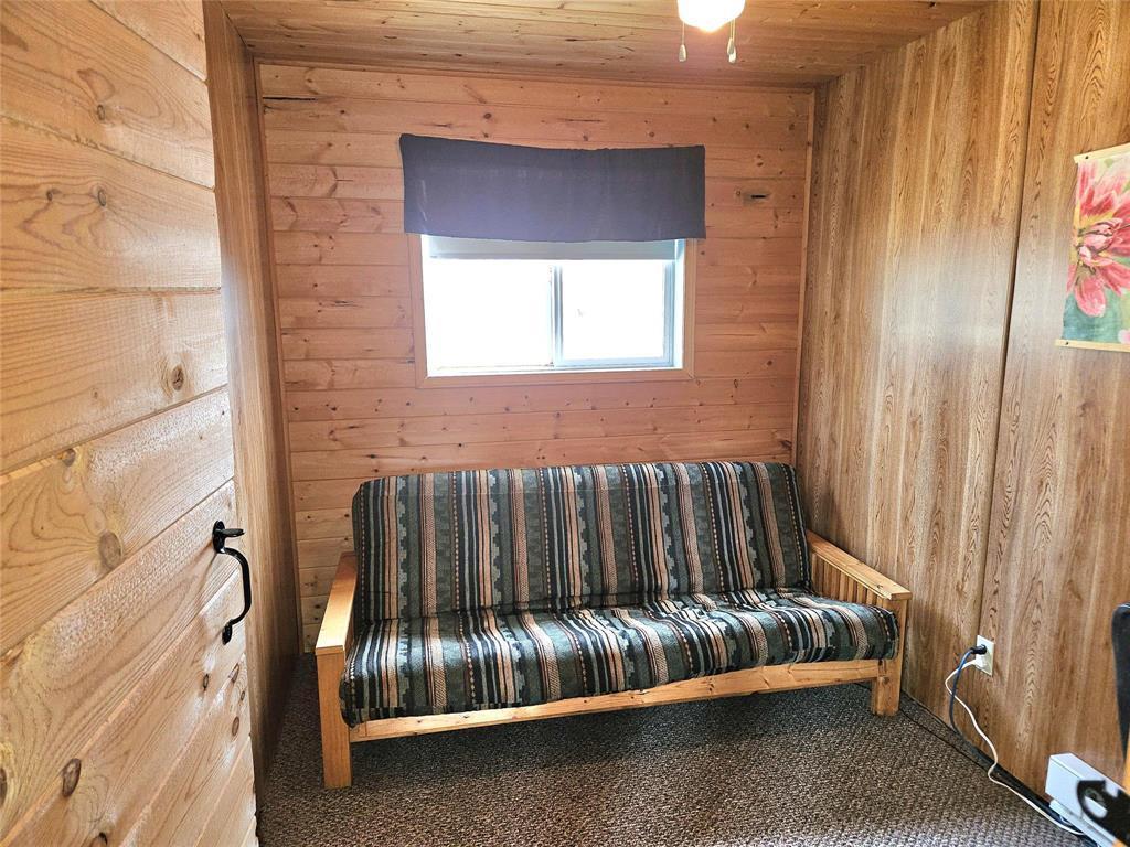 3Rd Bedroom - 32 Elm Crescent, Bifrost Rm, MB - Indoor
