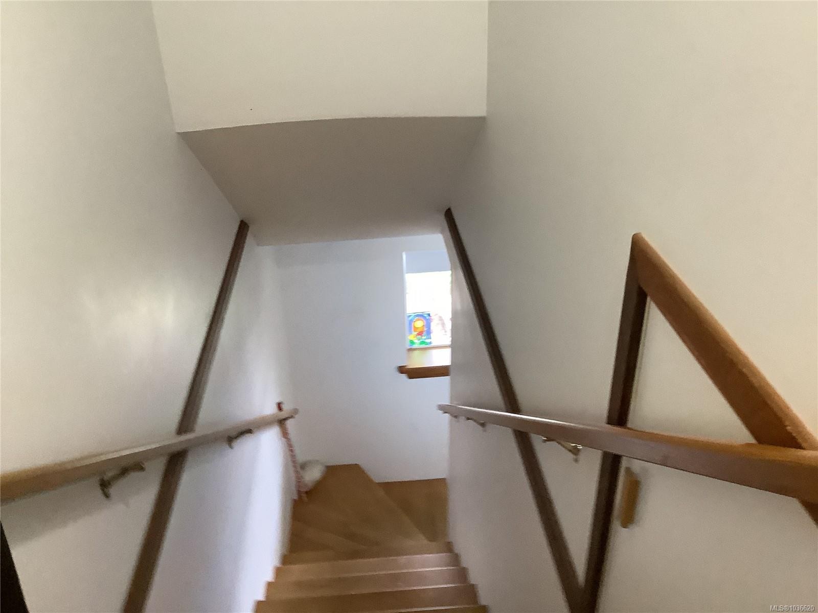490 2Nd St, Sointula, BC