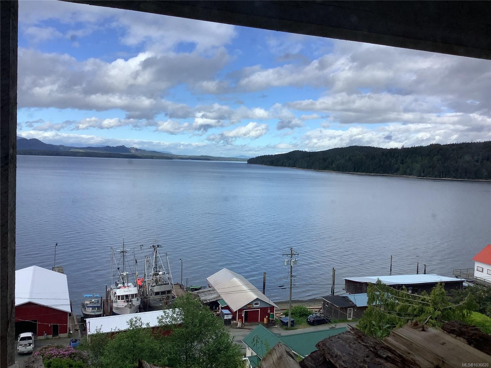 490 2Nd St, Sointula, BC