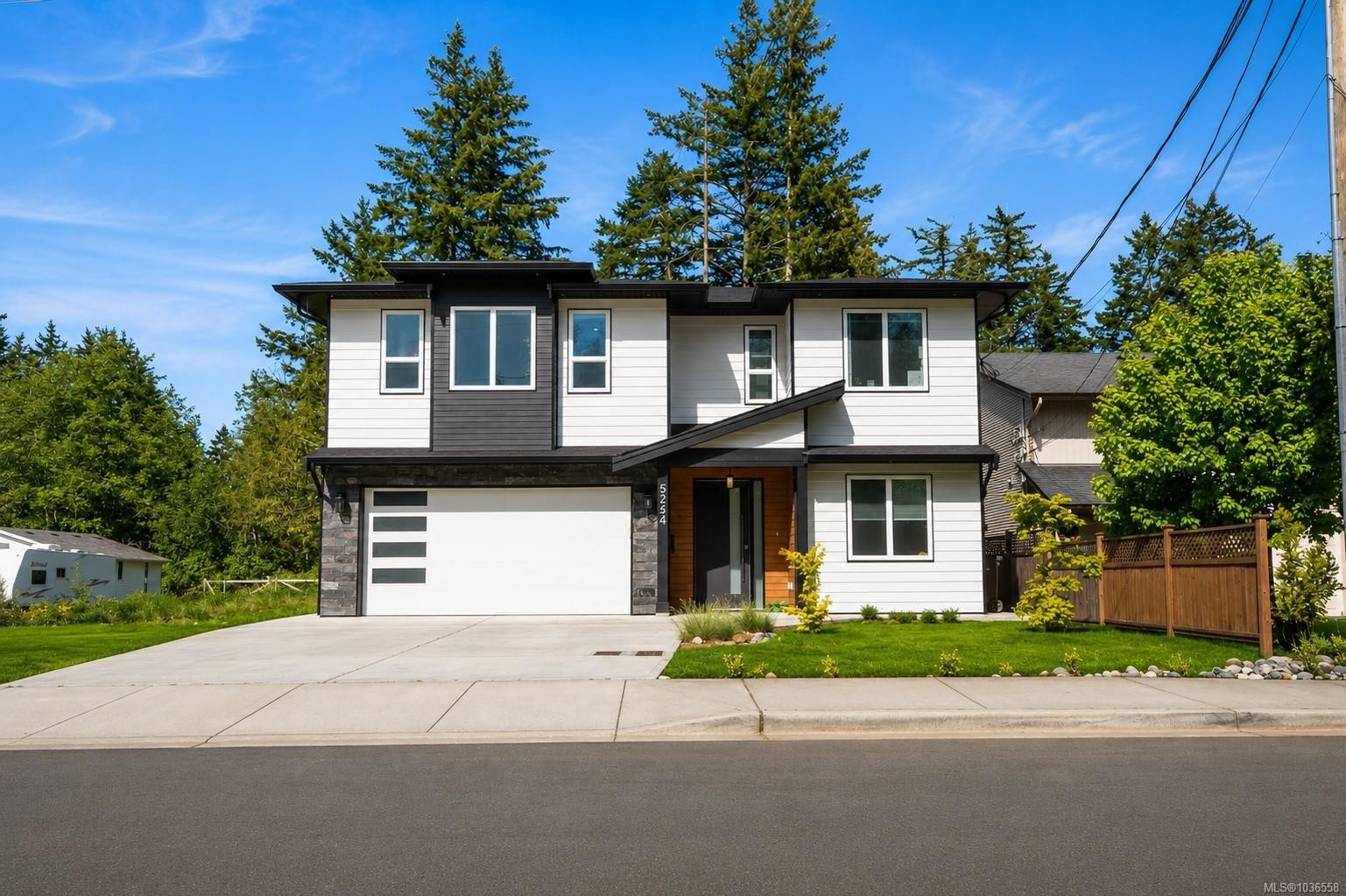 5254 Sherbourne Dr, Nanaimo, BC