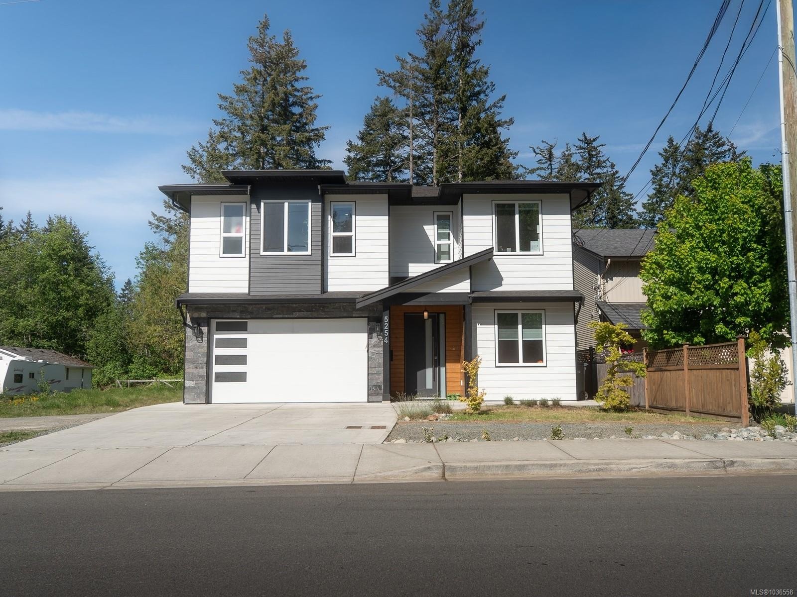 5254 Sherbourne Dr, Nanaimo, BC