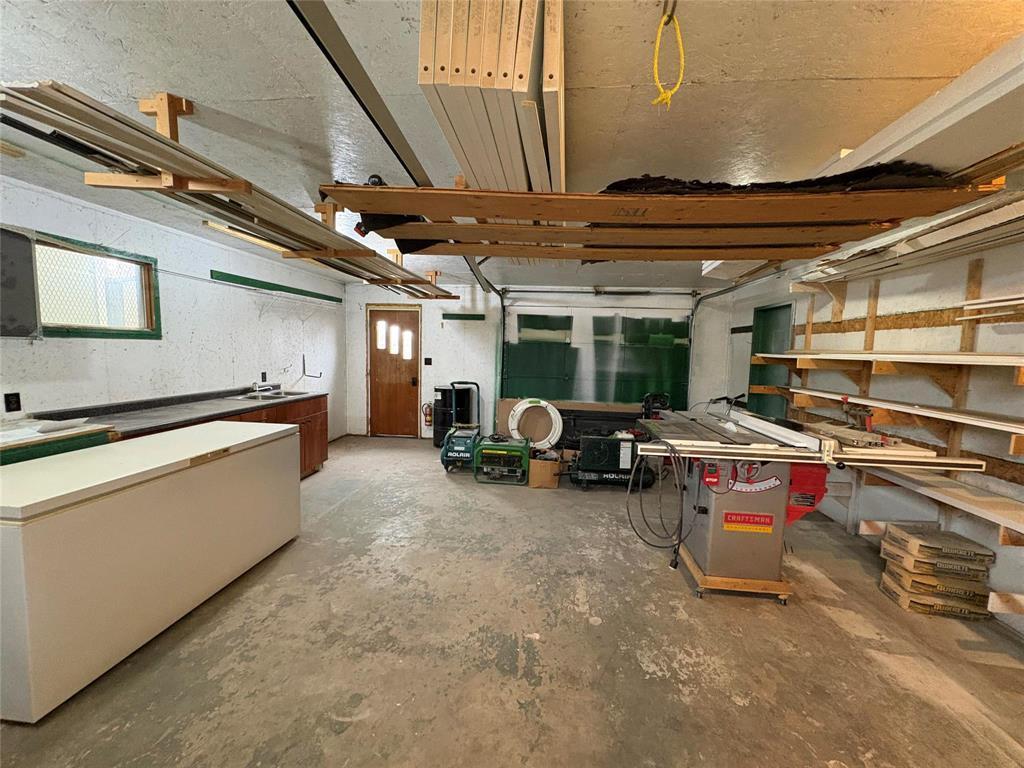 2 Mcdonald Avenue, Killarney, MB