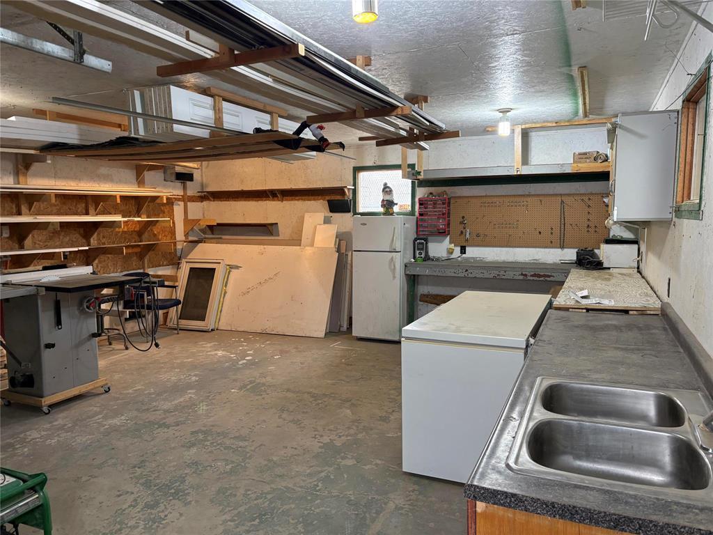 2 Mcdonald Avenue, Killarney, MB