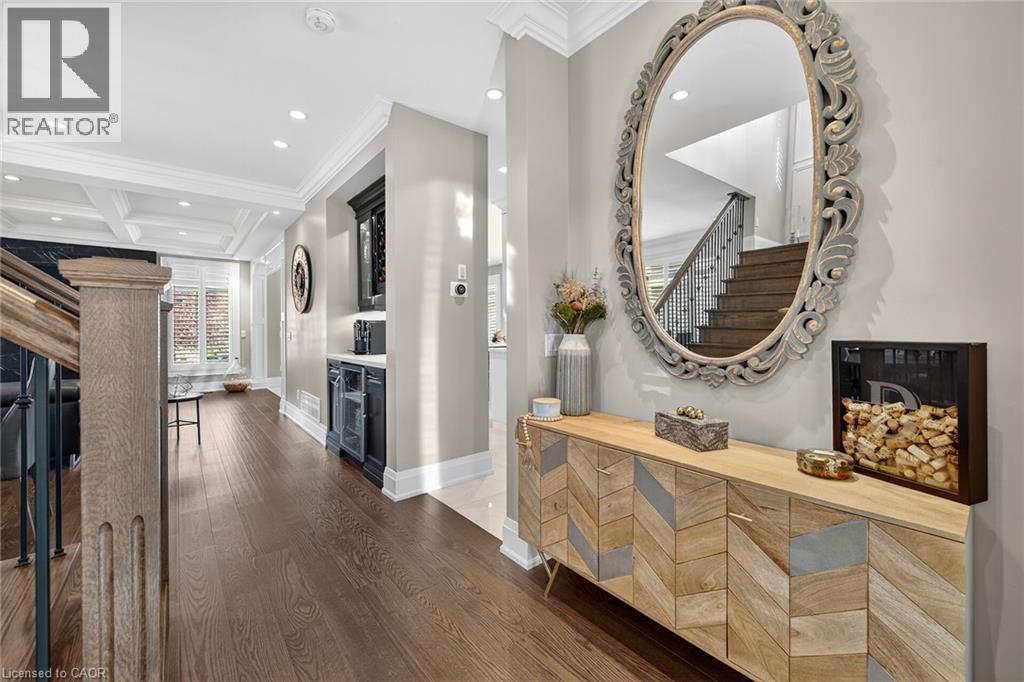 18 David Avenue, Hamilton, ON - Indoor Photo Showing Other Room