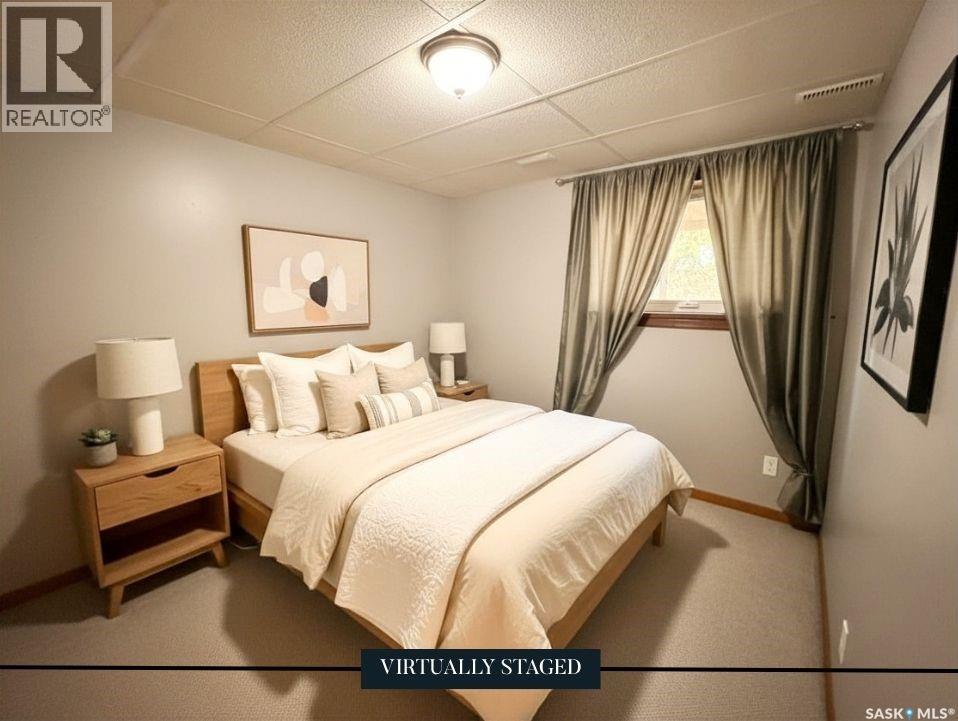 123 Burke Crescent, Swift Current, SK - Indoor Photo Showing Bedroom