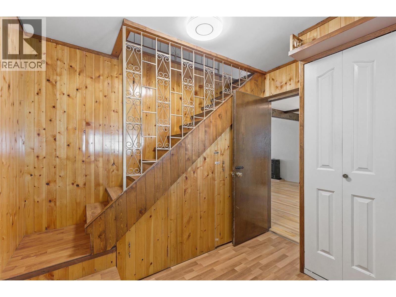 376 Alexander Avenue, Kamloops, BC - Indoor Photo Showing Other Room