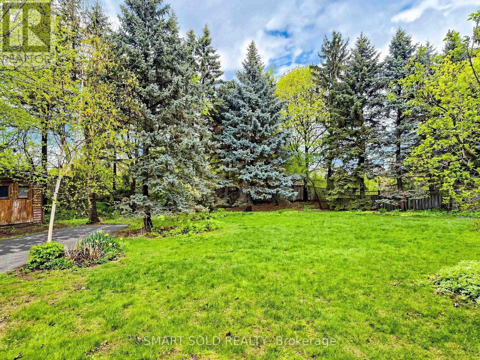 14 Marchwood Crescent, Richmond Hill, ON - Outdoor