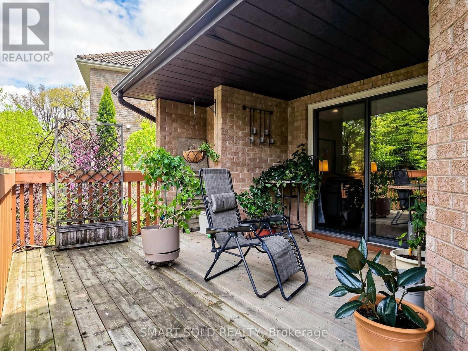 14 Marchwood Crescent, Richmond Hill, ON - Outdoor With Deck Patio Veranda With Exterior