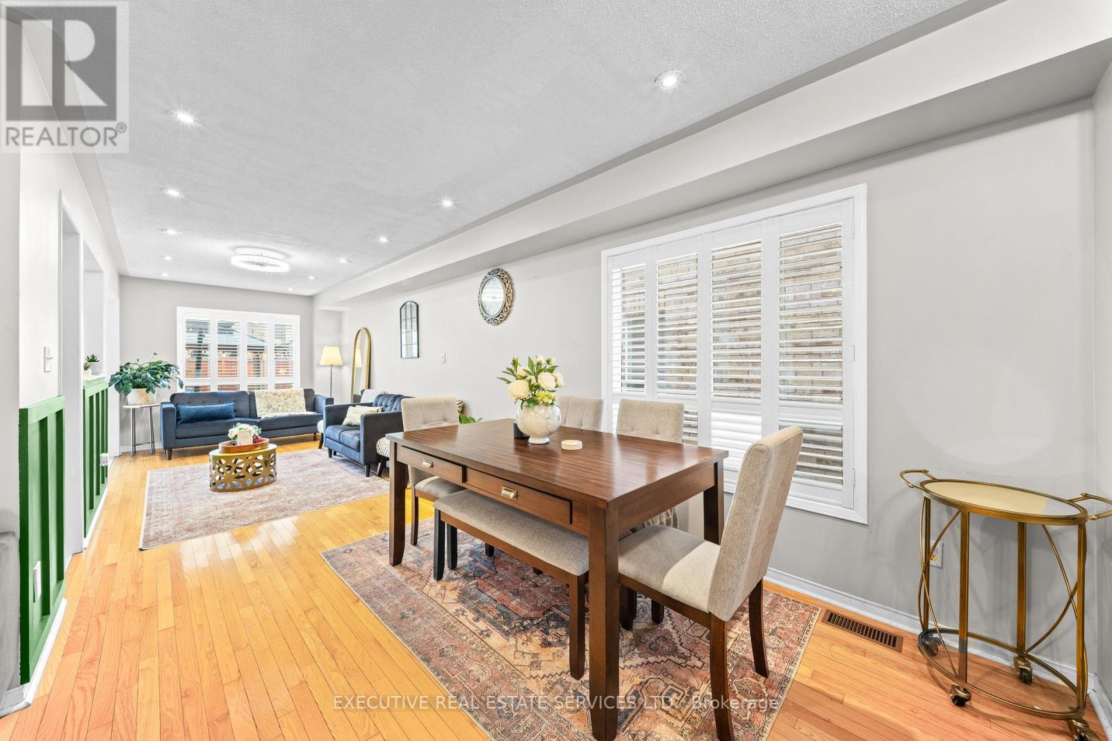 5727 Keldrew Avenue, Mississauga, ON - Indoor Photo Showing Dining Room