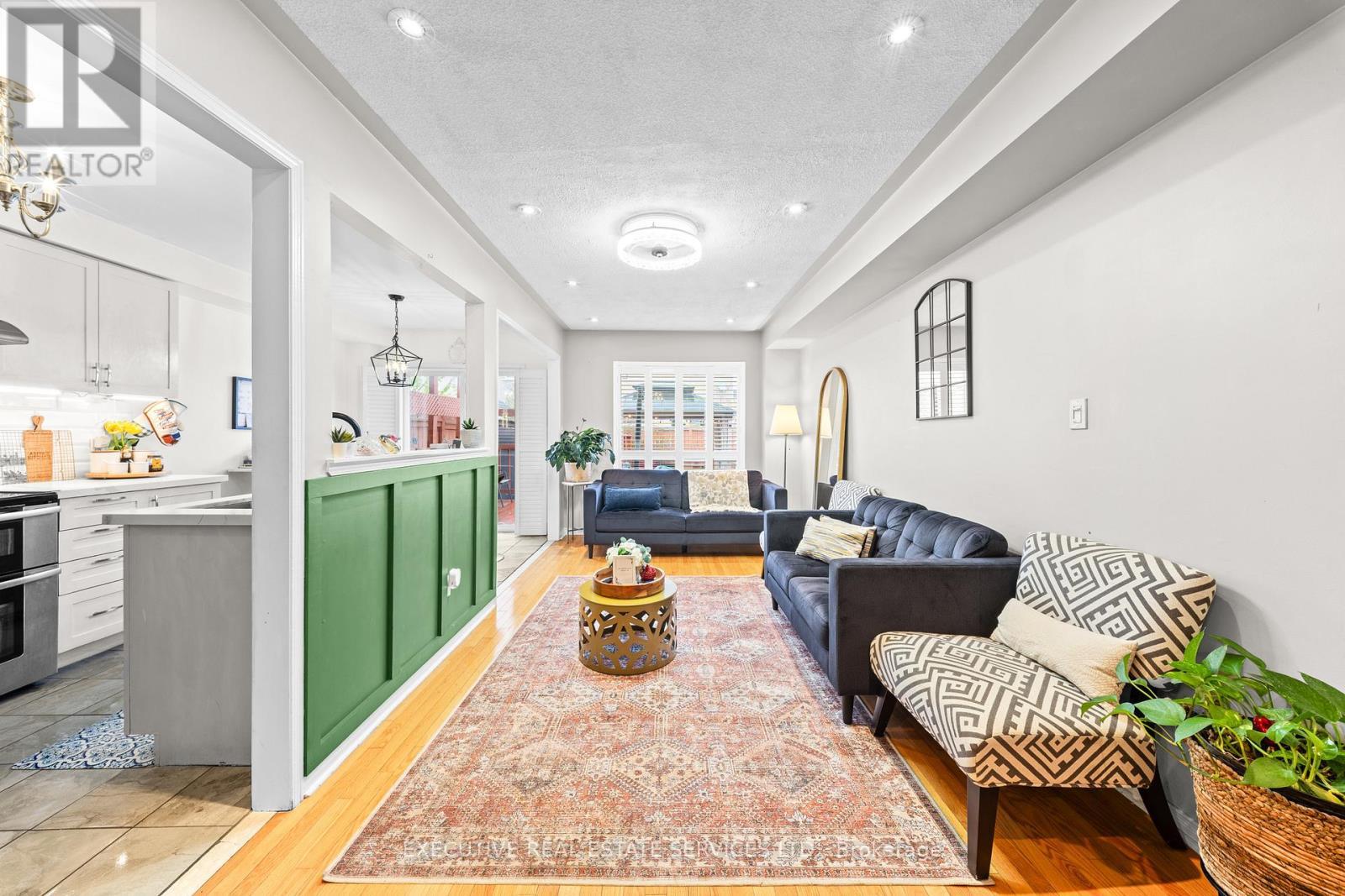 5727 Keldrew Avenue, Mississauga, ON - Indoor