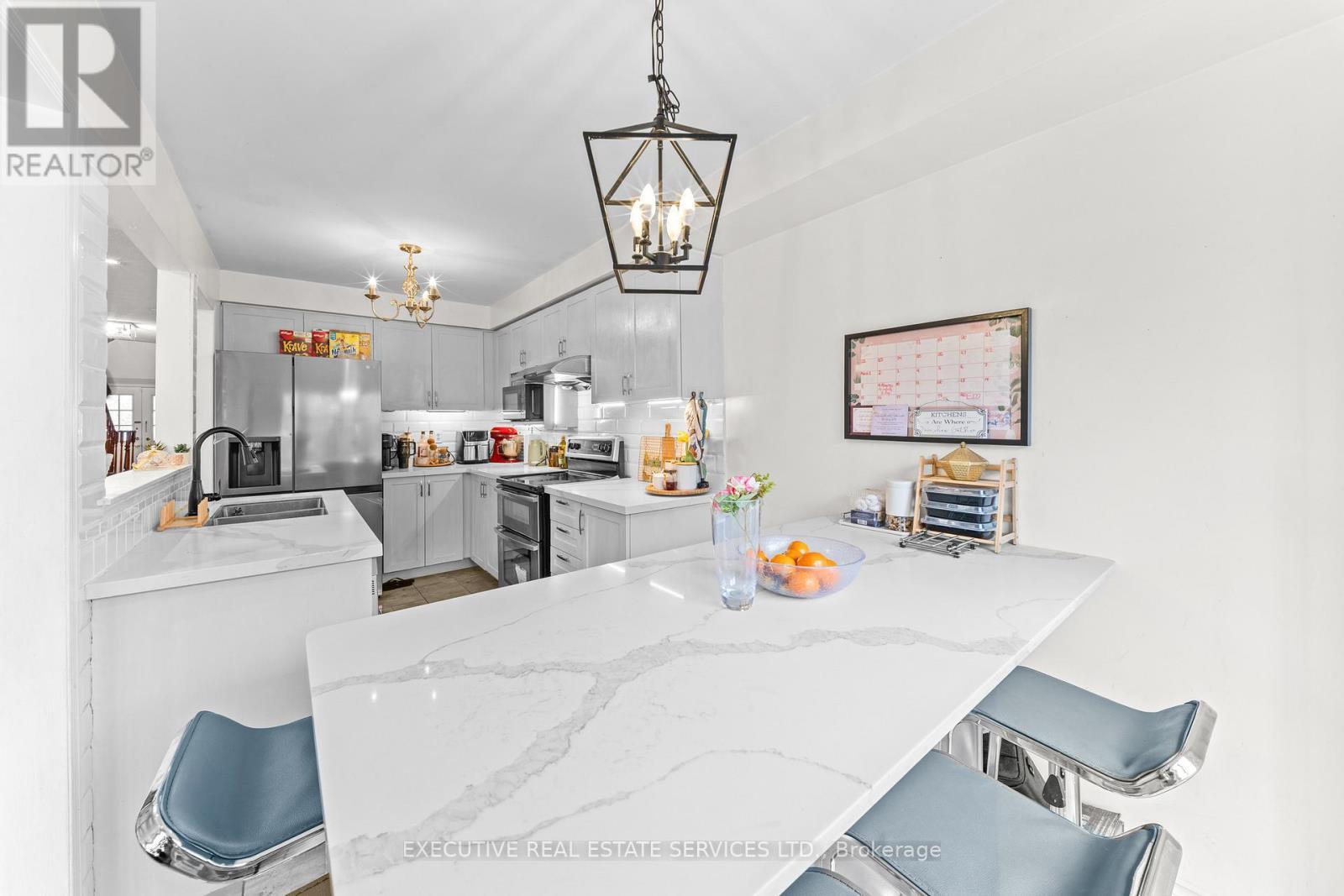 5727 Keldrew Avenue, Mississauga, ON -