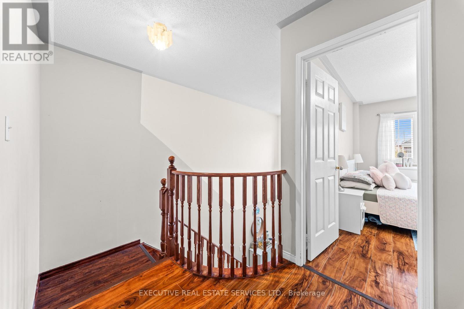 5727 Keldrew Avenue, Mississauga, ON - Indoor Photo Showing Other Room